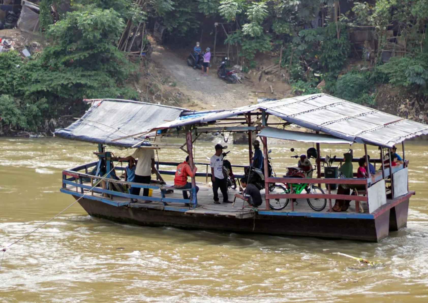 perahu eretan